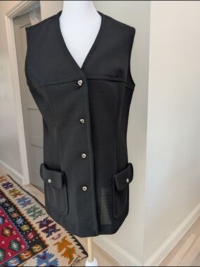 Vintage Classic Black Sleeveless Button Vest